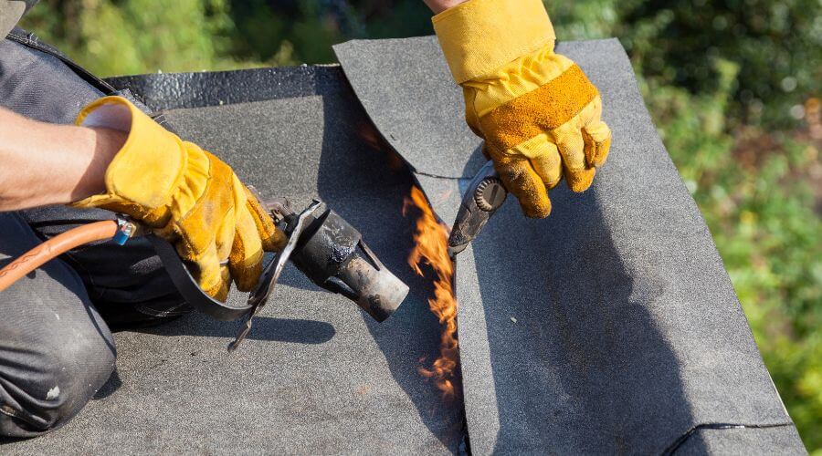 Professional flood damage restoration services in Galt, MO